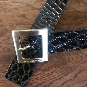 MK Women Belt